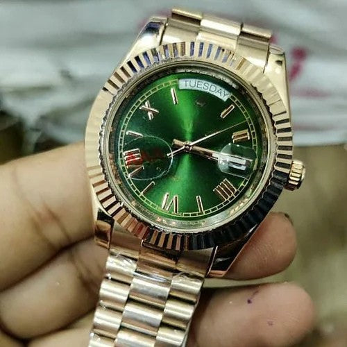 Reloj automático para hombre con esfera dorada y verde, analógico y cadena metálica