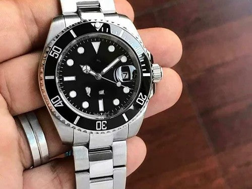 Reloj automático de hombre con bisel negro