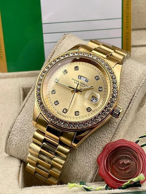 Jam Tangan Pria Analog Tali Logam Dial Emas Dengan Gerakan Quartz