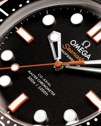 Seamaster Diver 300M 42 mm Çelik Kordon